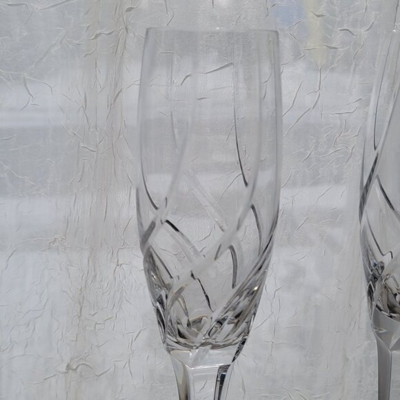 Set Of 4 Mikasa Olympus Champagne Flutes Crystal Glasses Elegant Swirl Pattern 1 - Picture 6 of 10